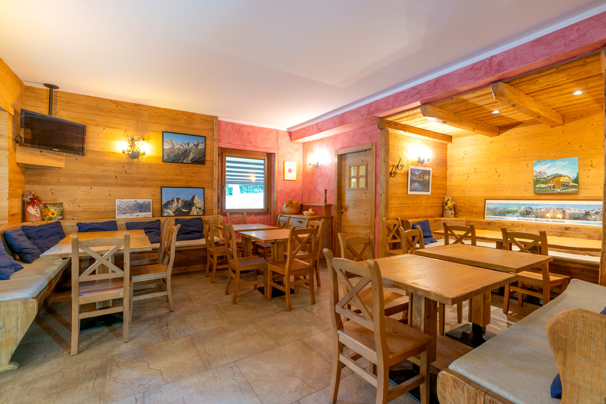 Gatto Rosso - sala interna